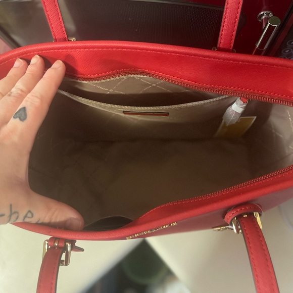 New red Mk purse. - Picture 2 of 2